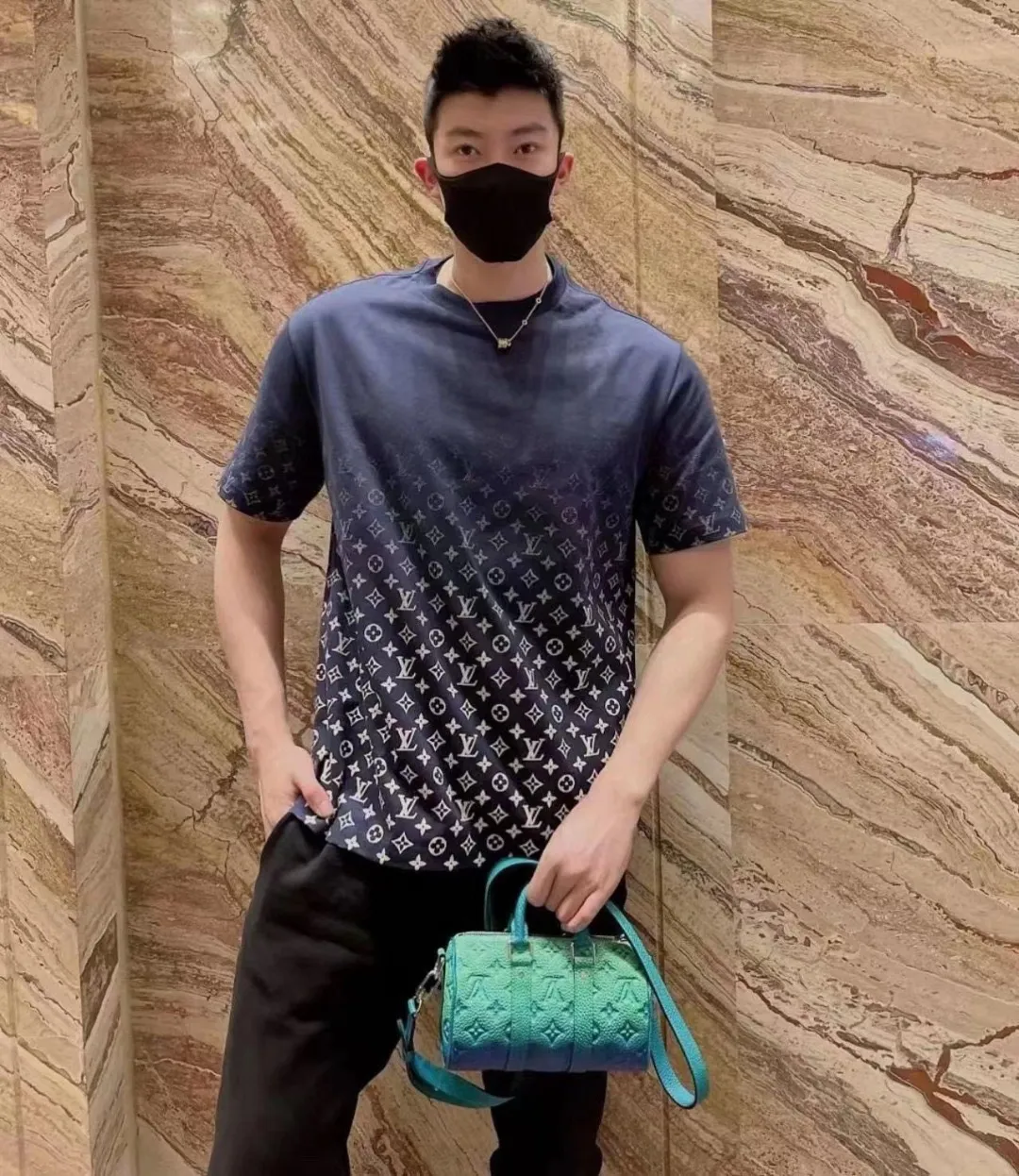 Louis Vuitton/ 22ss